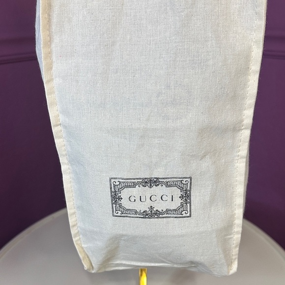 Gucci Ivory Canvas Tote - Picture 2 of 3